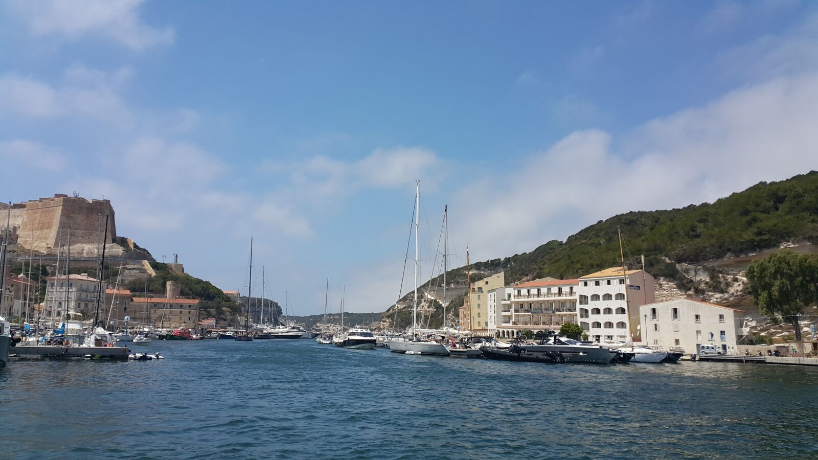 Samsung Galaxy Note4 sample photo. Bonifacio, the port, corsican photography