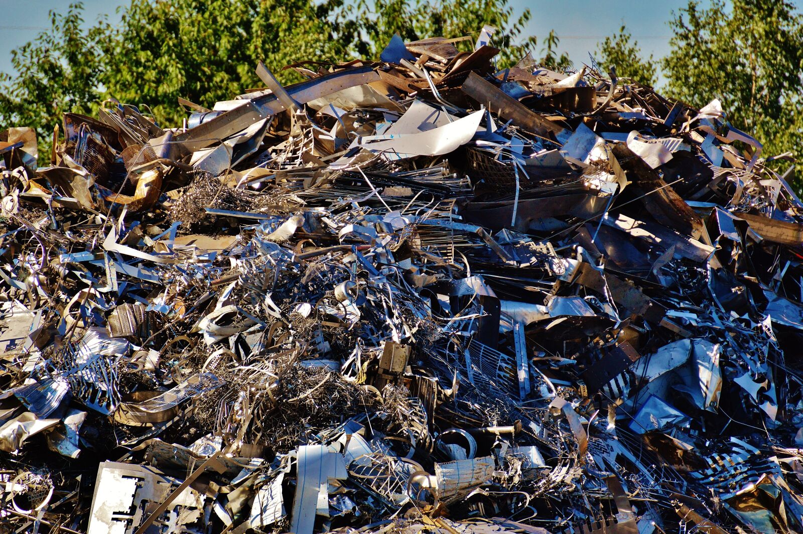 Nikon D3200 sample photo. Iron, scrap, scrap metal photography