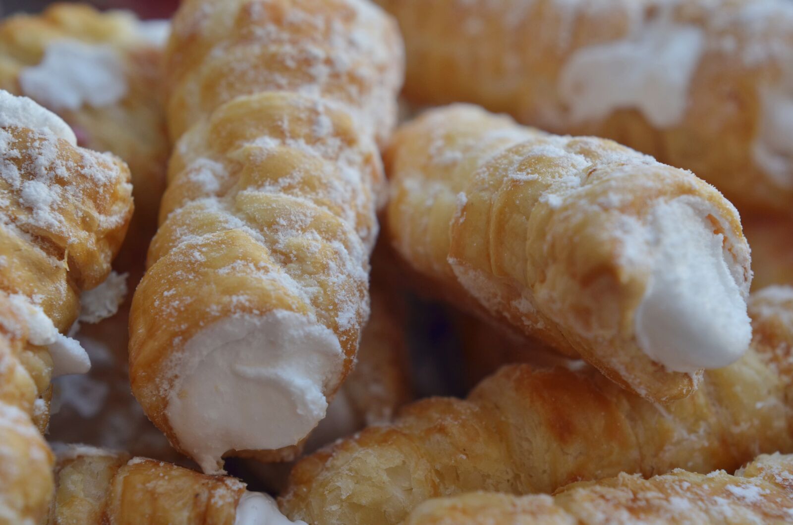 Nikon D7000 sample photo. Cannolis, dessert, sweetness photography