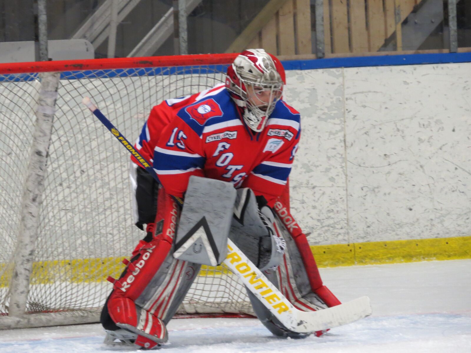 Canon PowerShot SX50 HS sample photo. Ice hockey goalie, goaltender photography