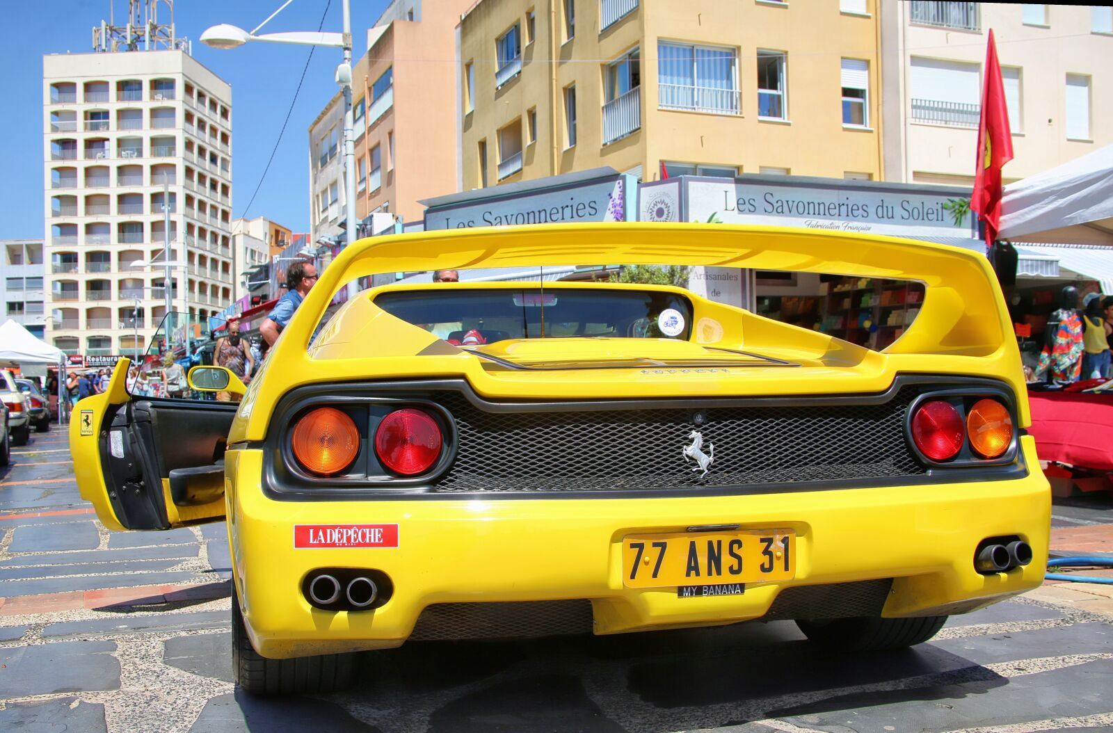 Canon EOS 5D Mark III sample photo. Car, yellow, ferrari photography