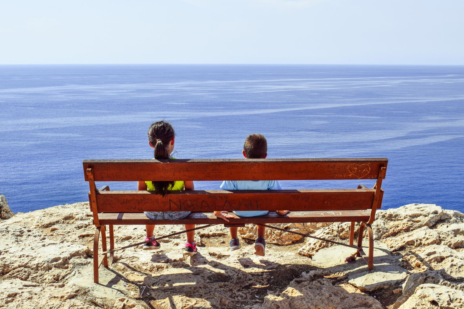 Nikon D3300 sample photo. Gazing at sea, kids photography