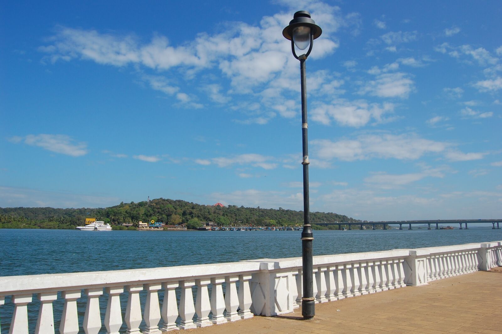 Nikon D40 sample photo. Earth day, goa, panaji photography