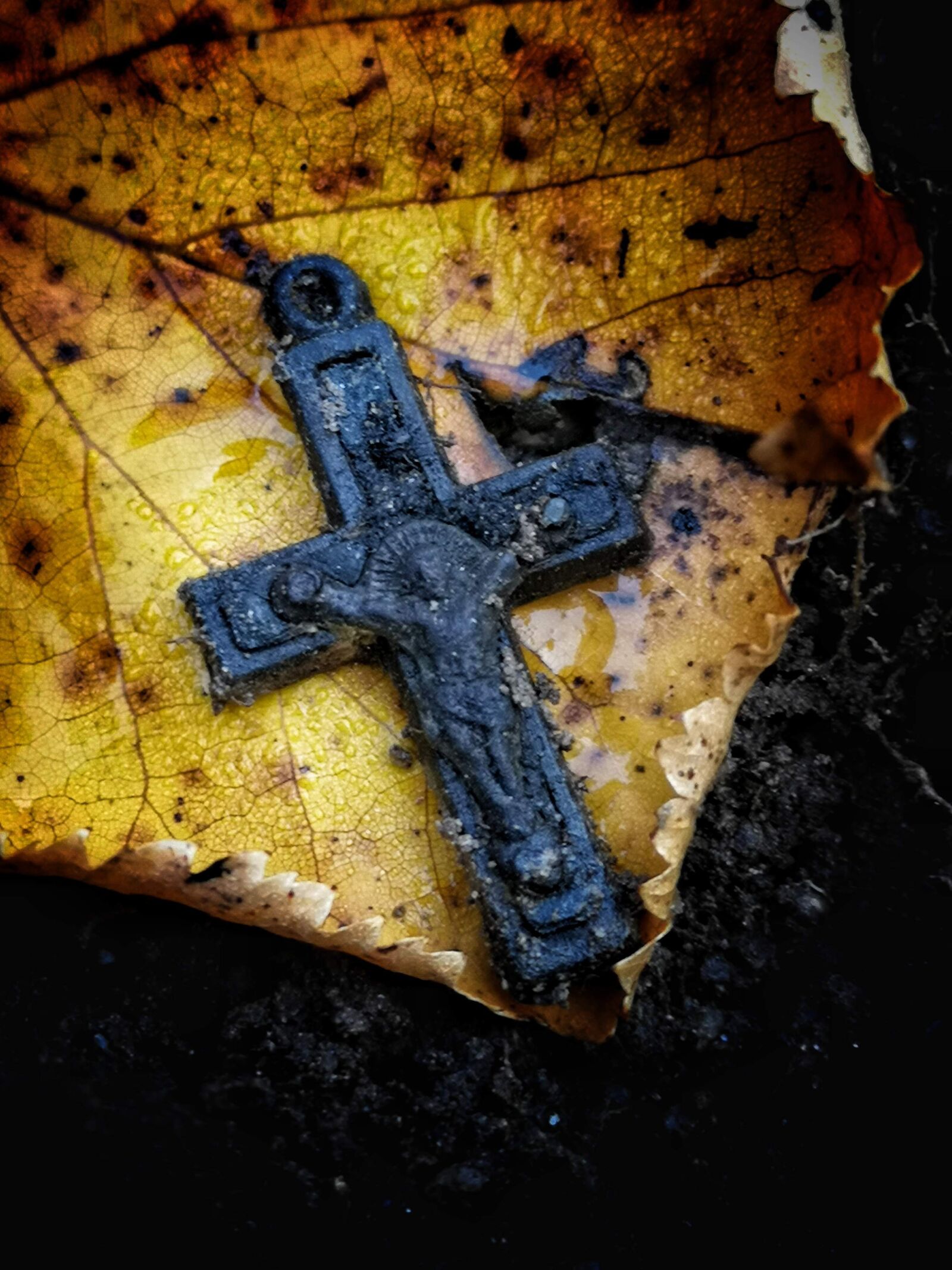 HUAWEI CLT-L09 sample photo. Crucifix, religion, religious photography