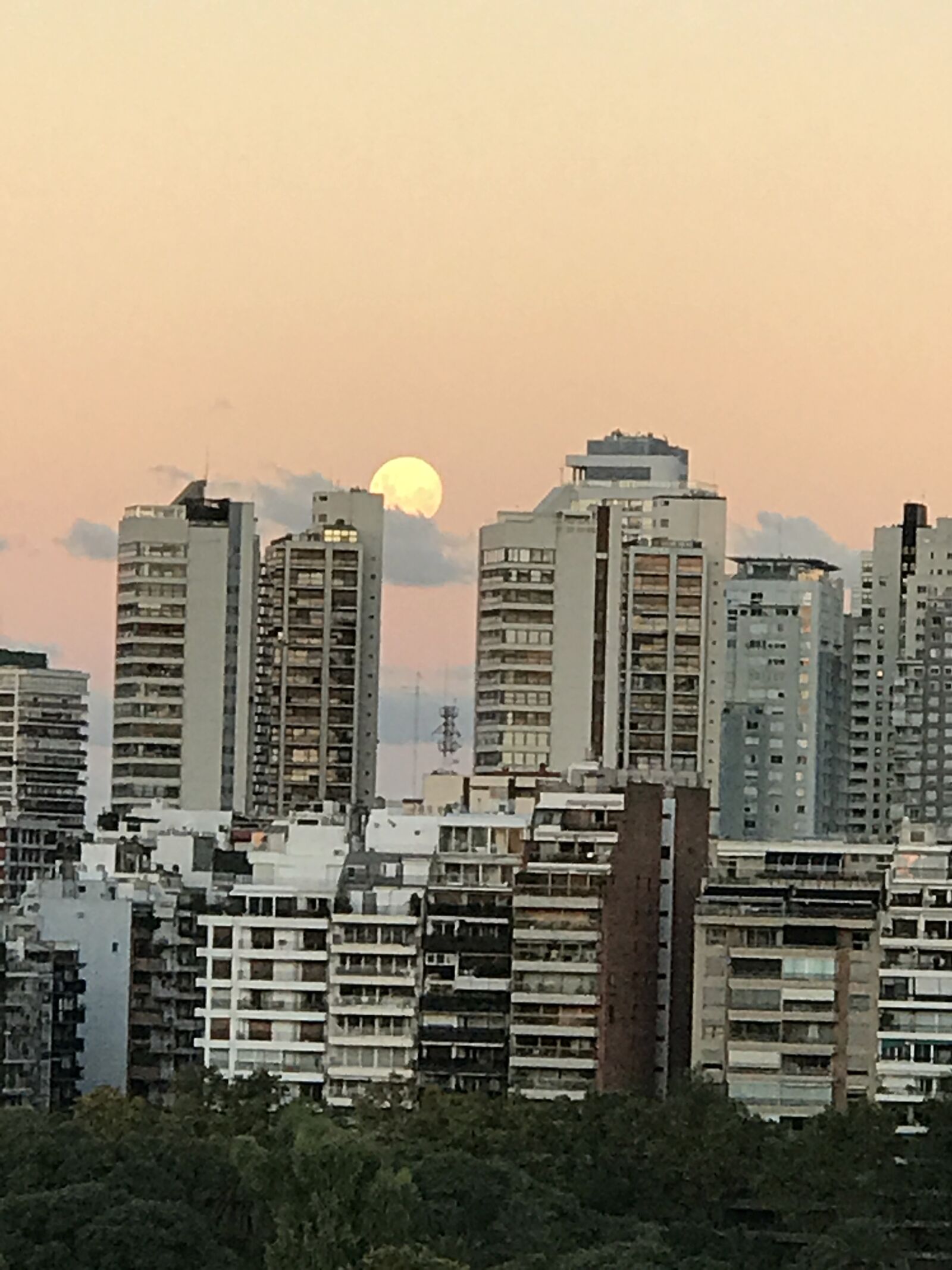 iPhone 7 Plus back dual camera 6.6mm f/2.8 sample photo. Moon, sky, city photography