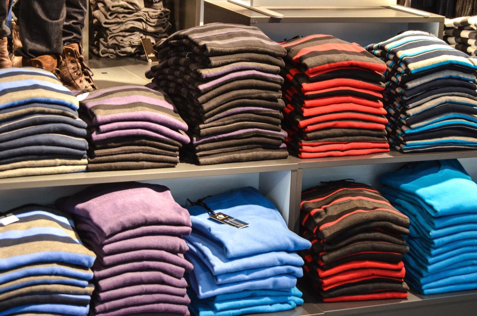 Nikon D5100 sample photo. Clothing, textile, shop, shelf photography