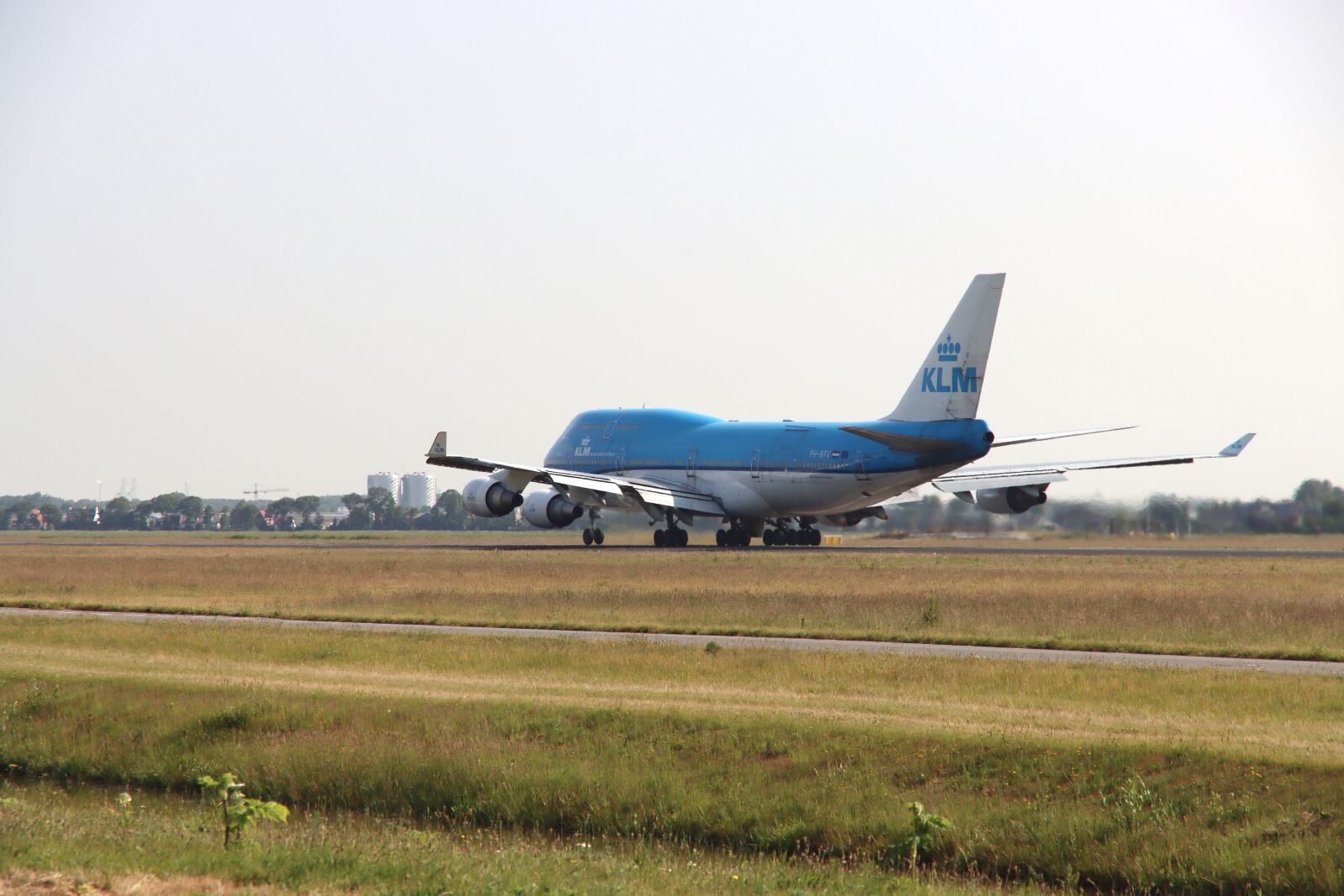 Canon EOS 90D sample photo. Plane, klm, schiphol photography