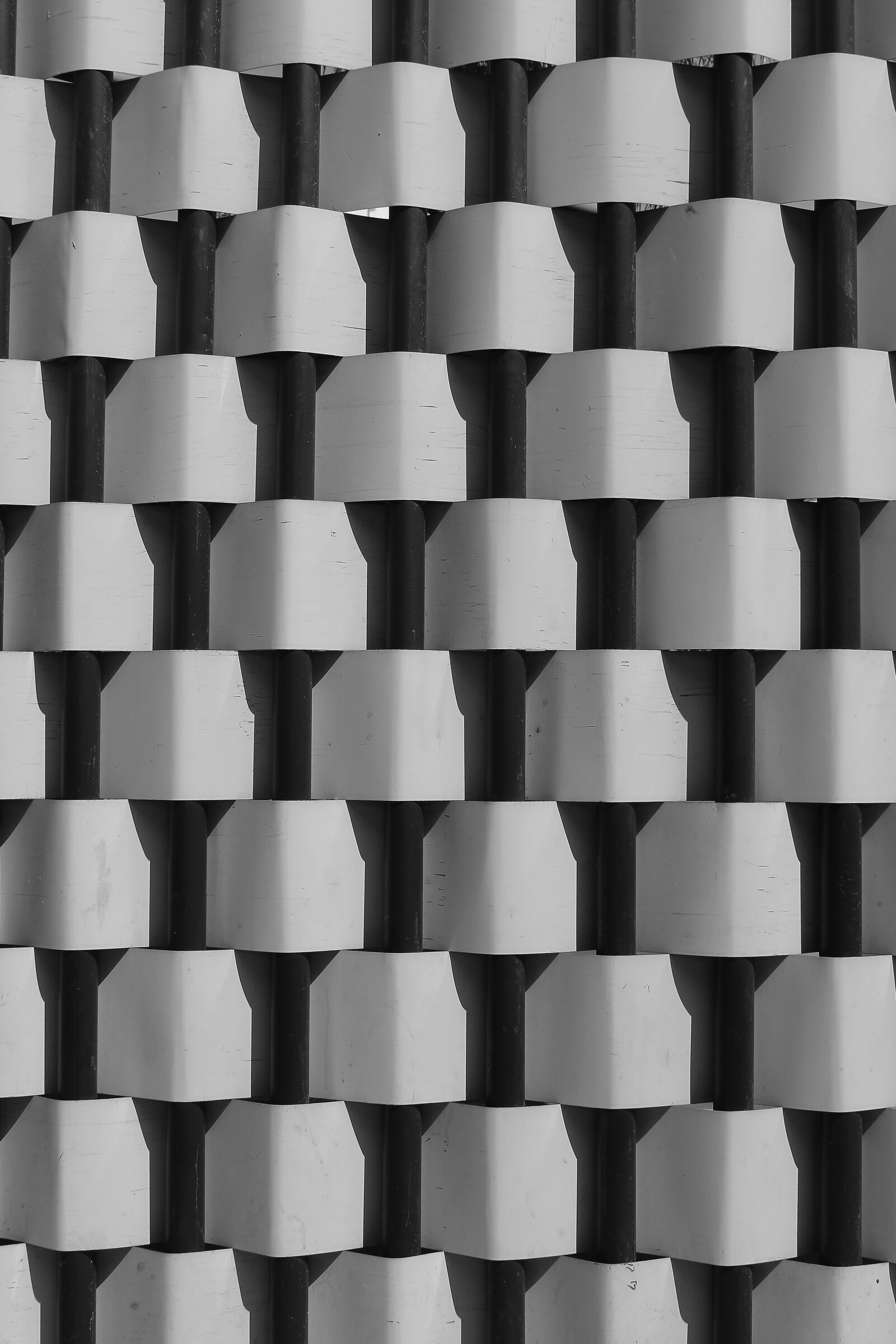 Canon EOS 1300D (EOS Rebel T6 / EOS Kiss X80) sample photo. Grid, architecture, geometric photography