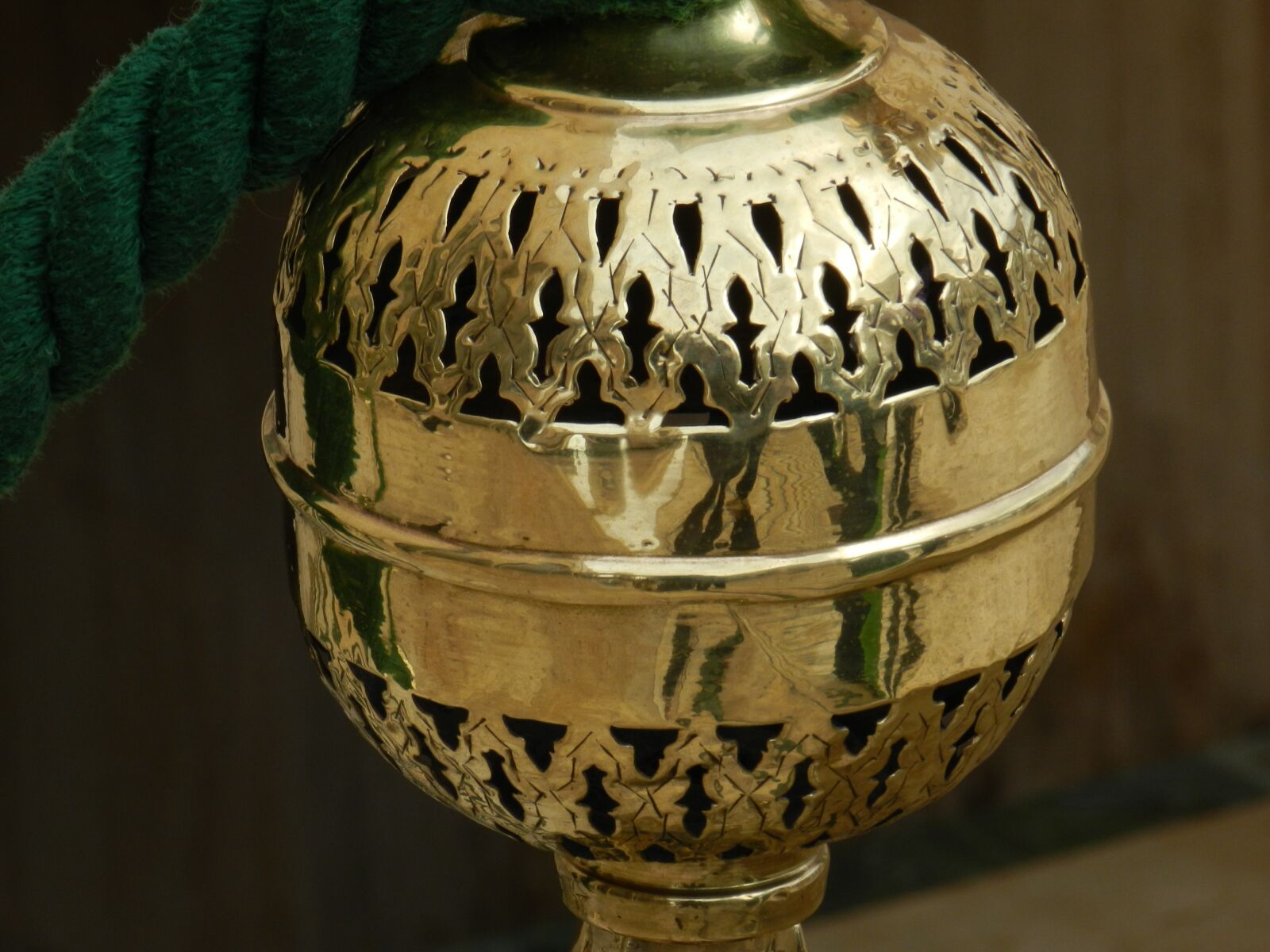 Nikon Coolpix P500 sample photo. Decoartion, gold, morocco photography