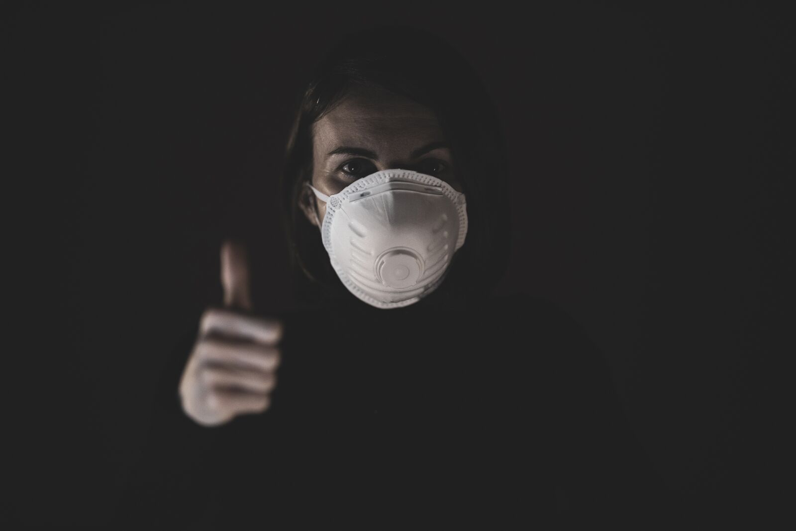 Canon RF 85mm F1.2L USM sample photo. Coronavirus, mask, virus photography