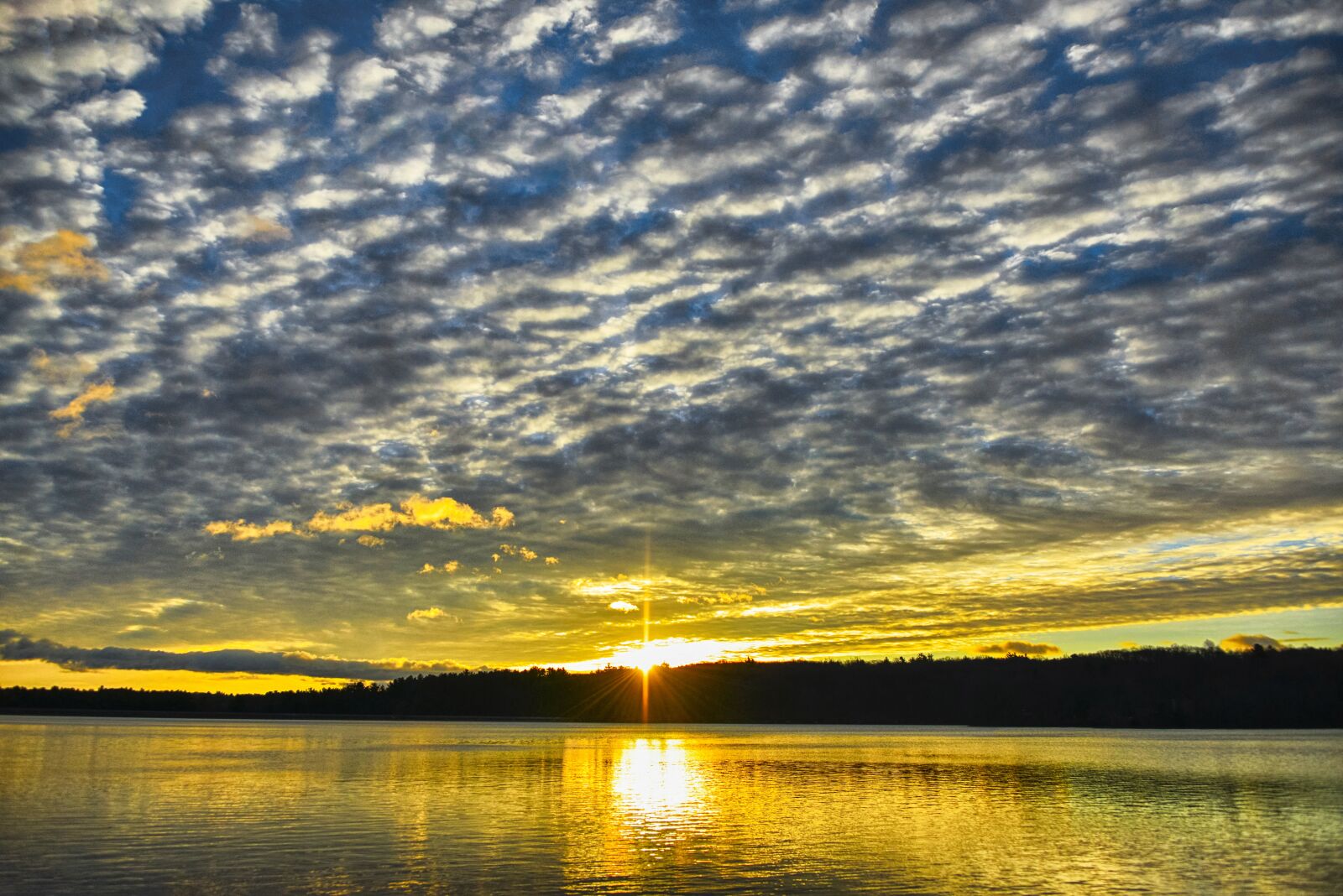 Nikon D800 sample photo. Water, sunrise, morning photography