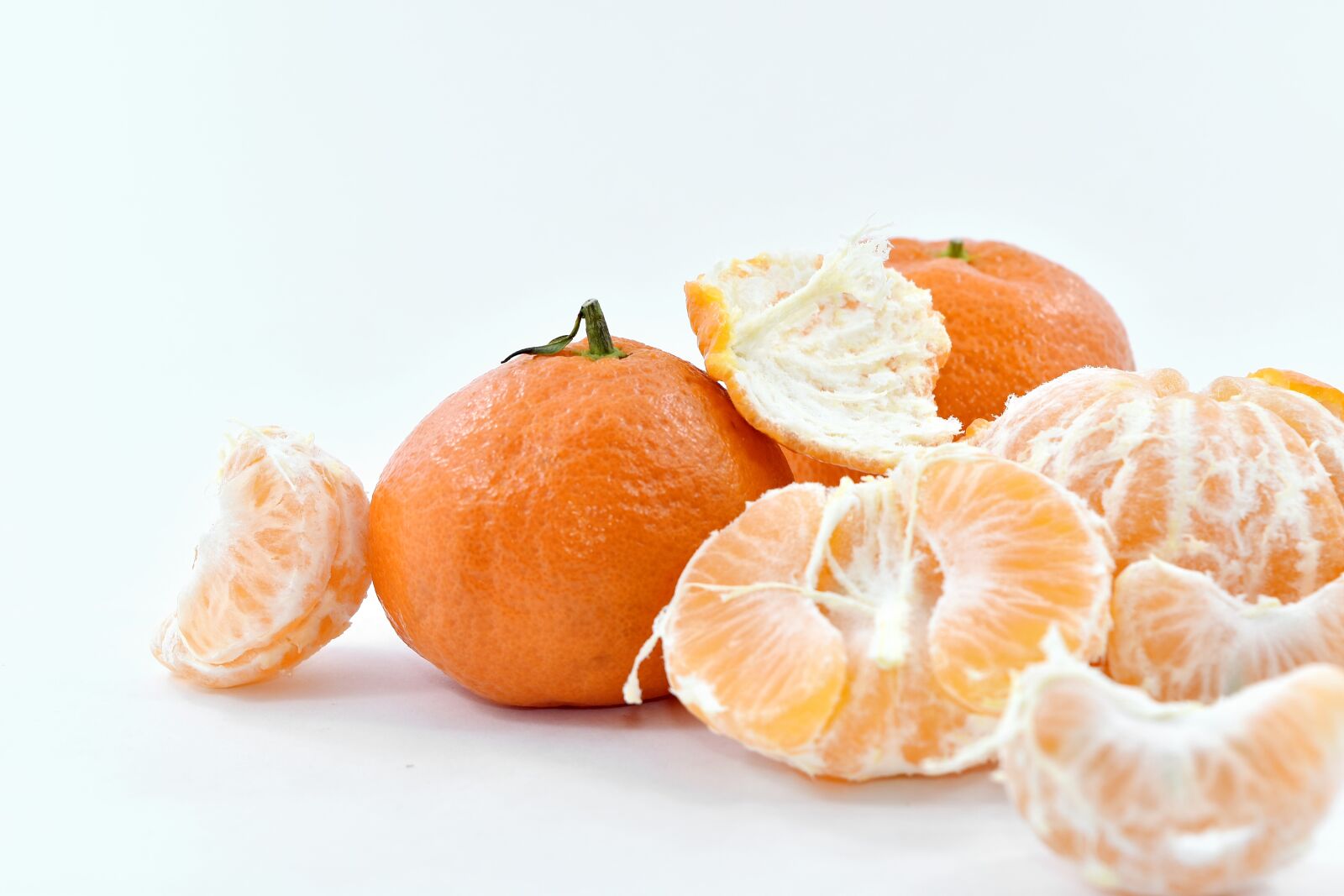 Nikon D5500 sample photo. Fresh, mandarin, orange peel photography