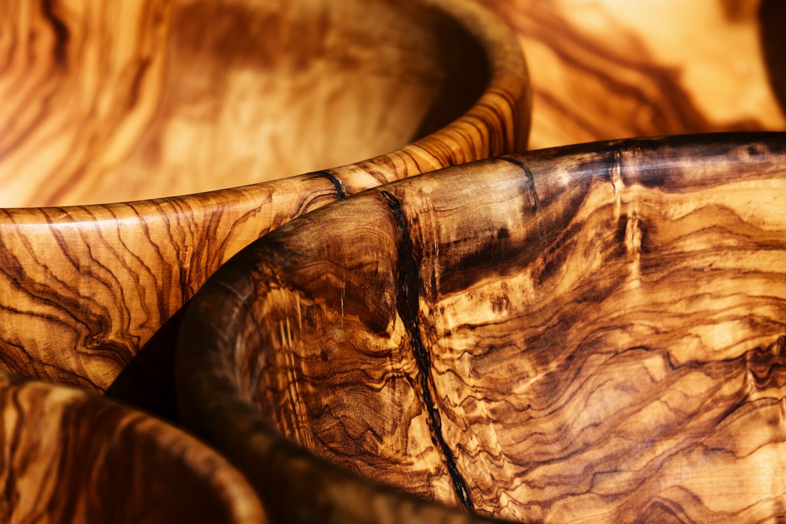 Fujifilm XF 55-200mm F3.5-4.8 R LM OIS sample photo. Olive wood, wood, grain photography