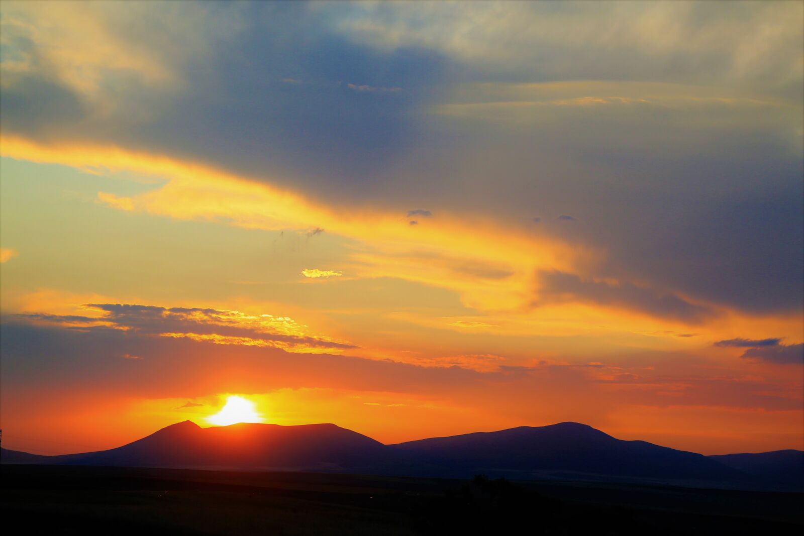 Canon EF 24-105mm F4L IS USM sample photo. Sunset, in the evening photography