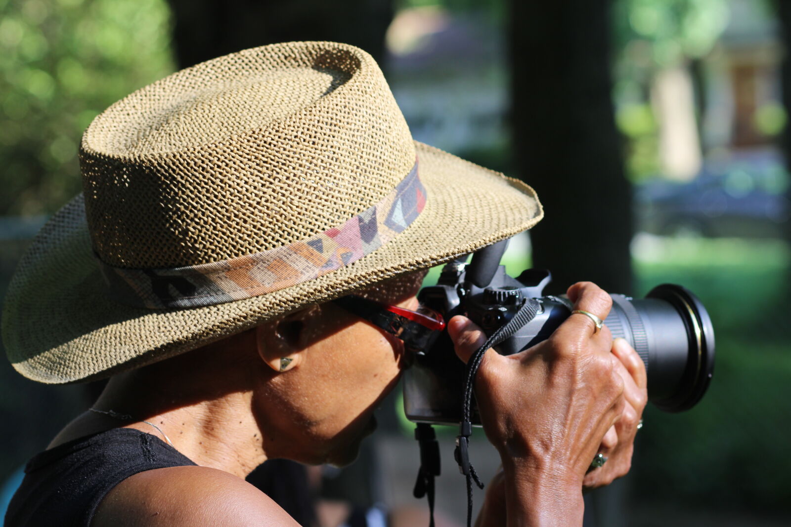 Canon EF 85mm F1.8 USM sample photo. Photgrapher photography