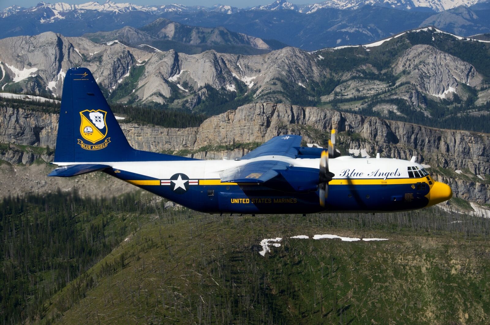 Nikon D3S sample photo. Fat albert, airplane, blue photography