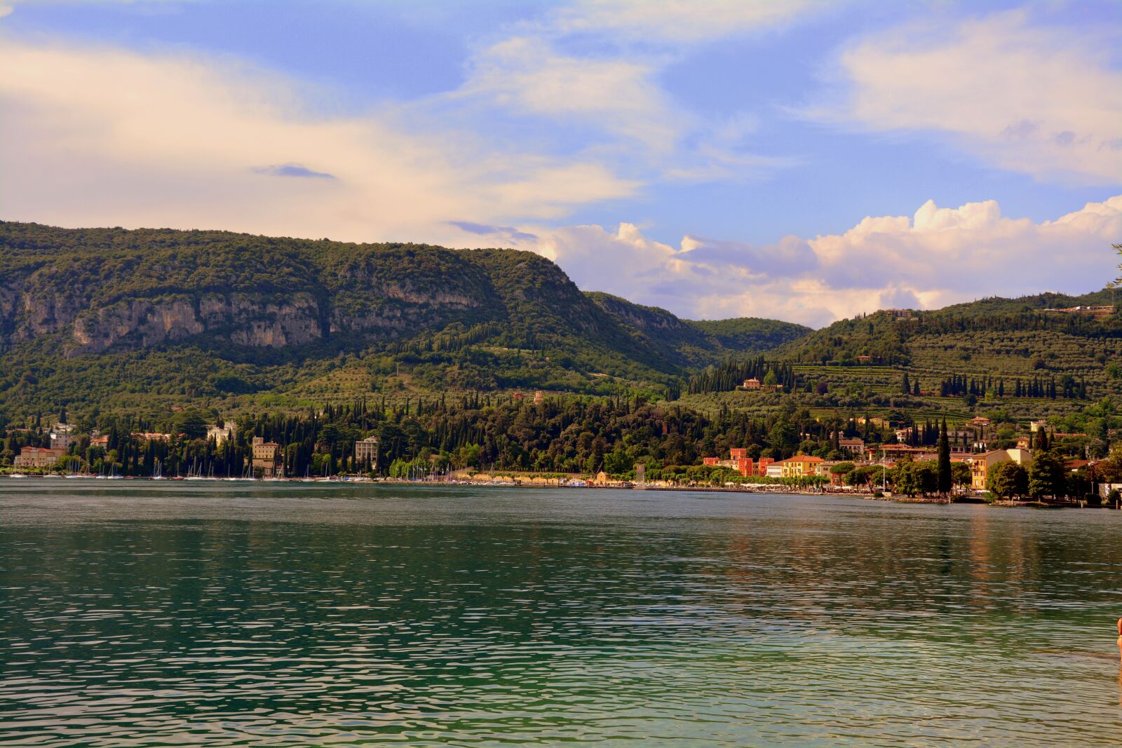 Nikon D7100 sample photo. Clear, lake, garda photography
