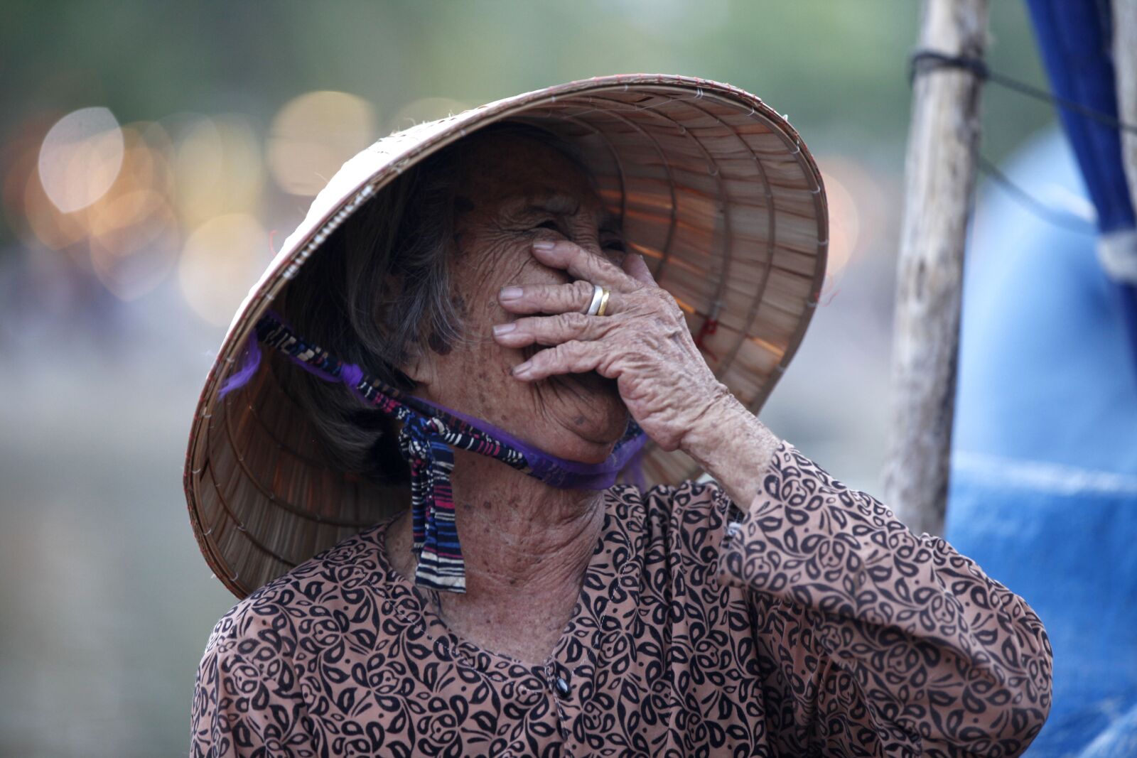 Canon EOS 5D Mark II sample photo. Vietnam, people, person photography