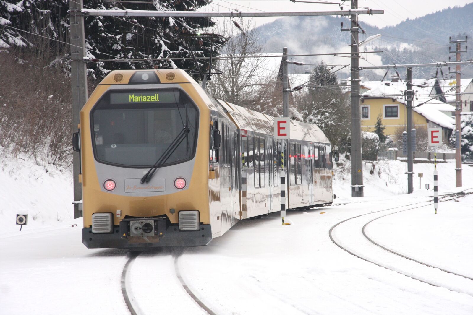 Canon EOS 40D sample photo. Heaven stairs, et6, electro-railcar photography