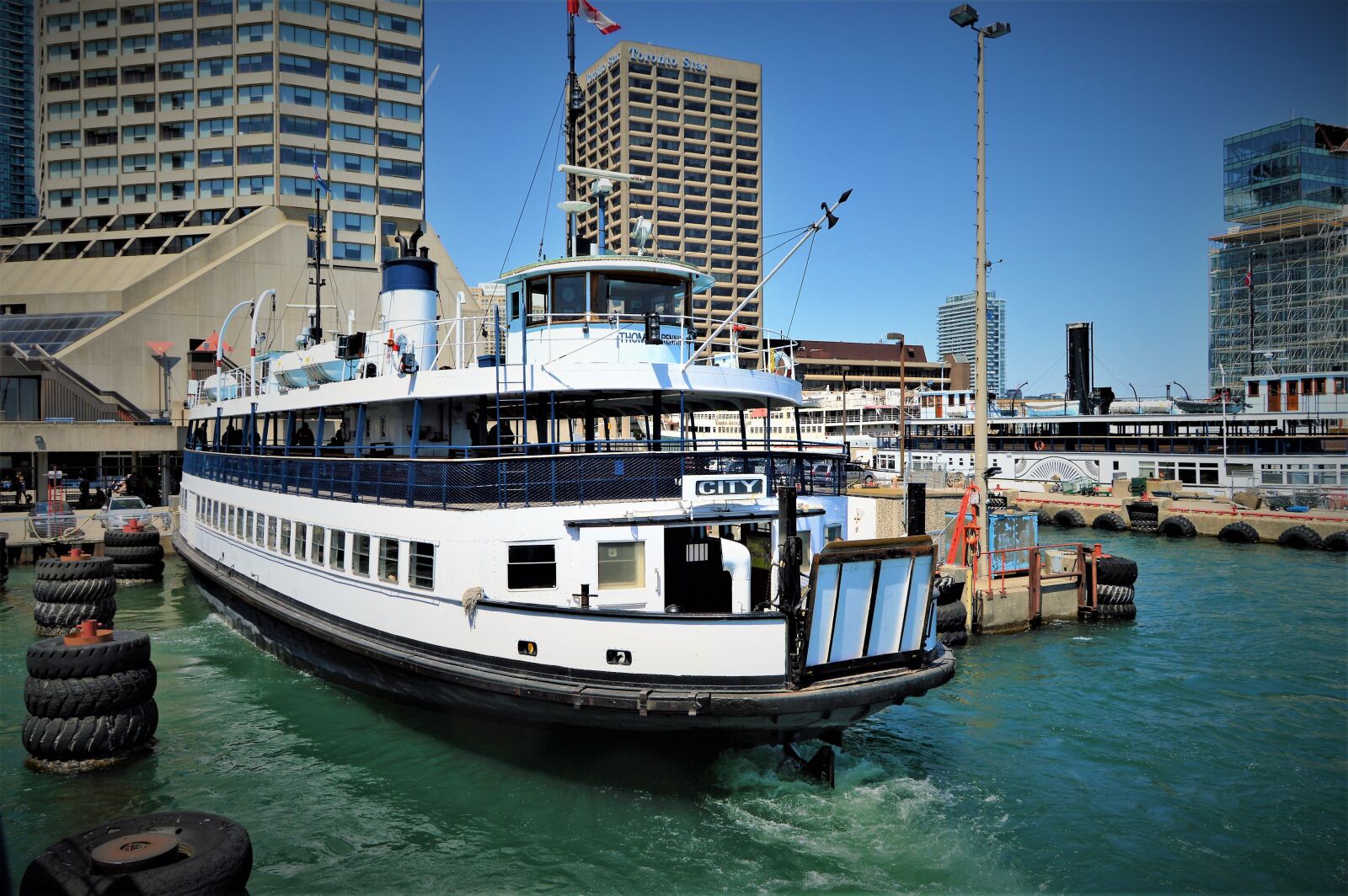 Nikon D3200 sample photo. Cruise, boat, vacation photography