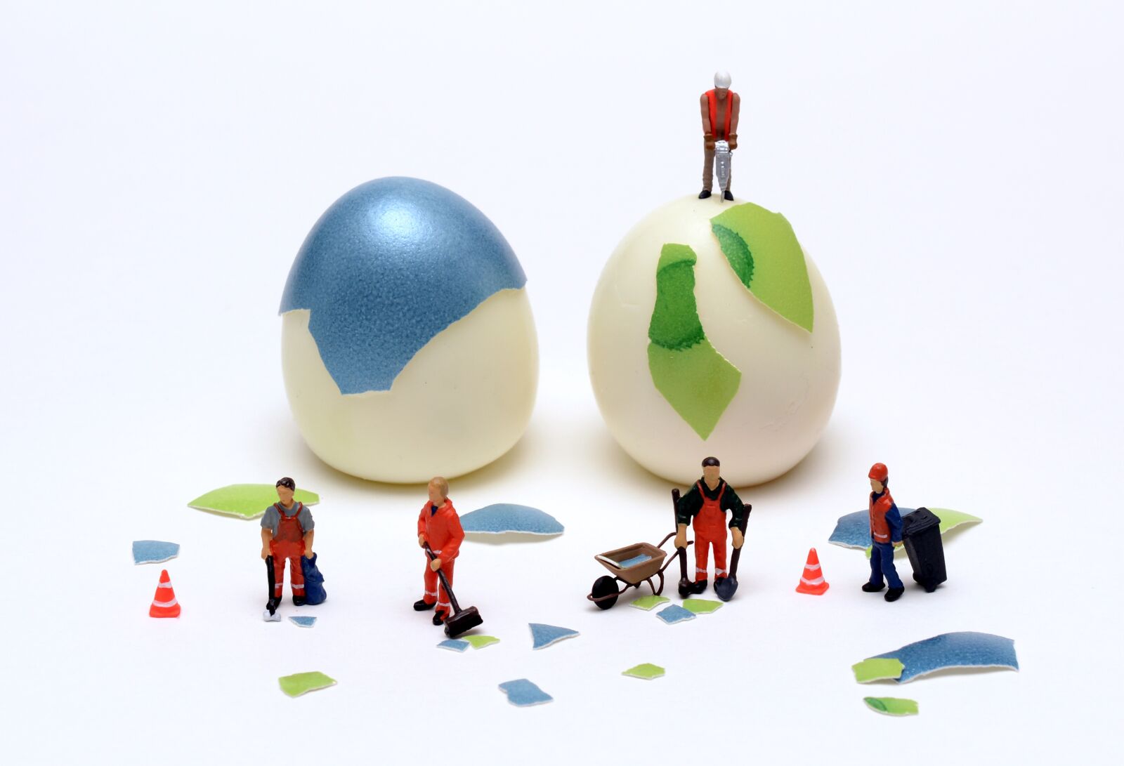 Nikon D7100 sample photo. Clean, easter eggs, shell photography
