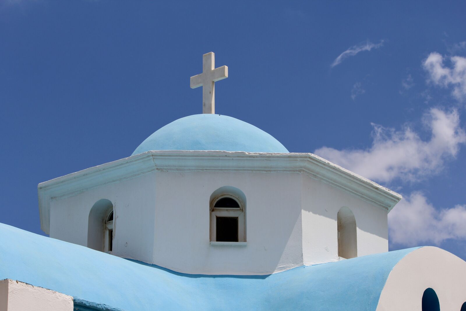 Canon EOS 1200D (EOS Rebel T5 / EOS Kiss X70 / EOS Hi) sample photo. Chapel, greece, church photography