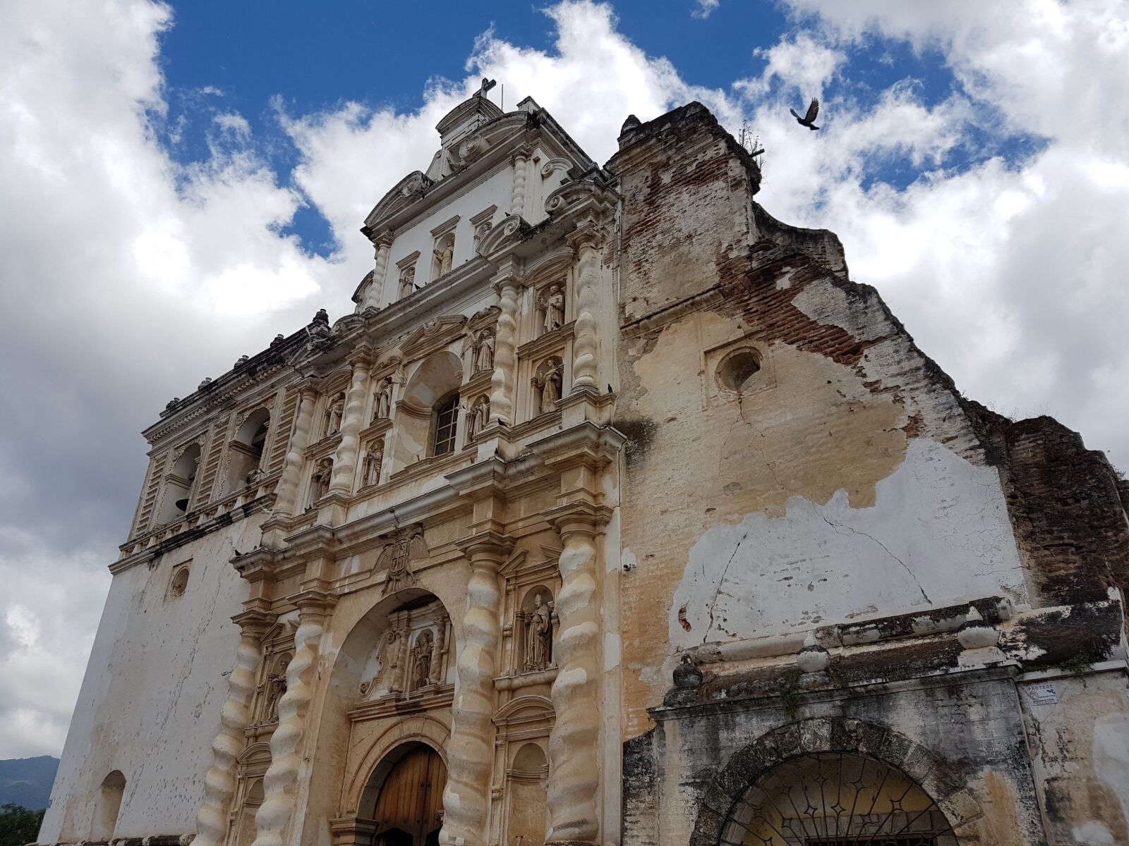 Samsung Galaxy S7 sample photo. Antigua guatemala, churches, guatemala photography