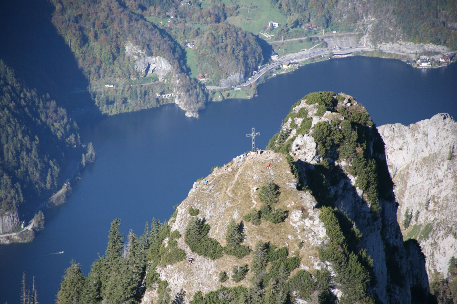 Canon EOS 5D sample photo. Erlakogel, traunsee, cross photography