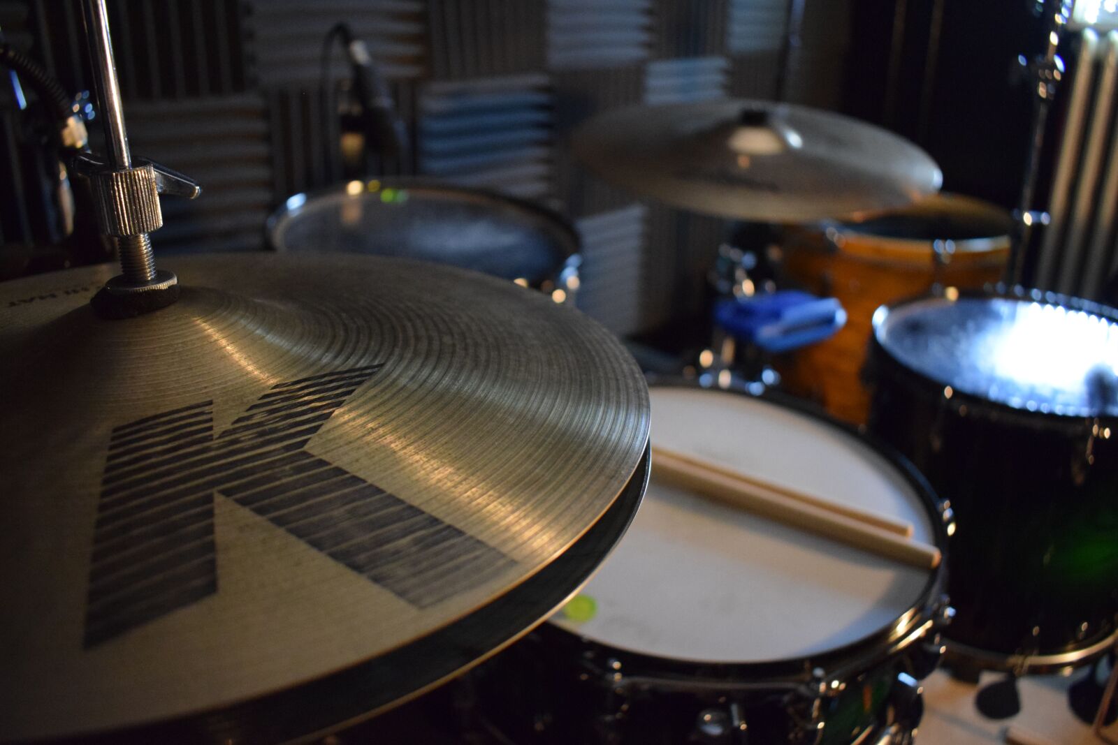 Nikon D3300 sample photo. Drum, instrument, music photography