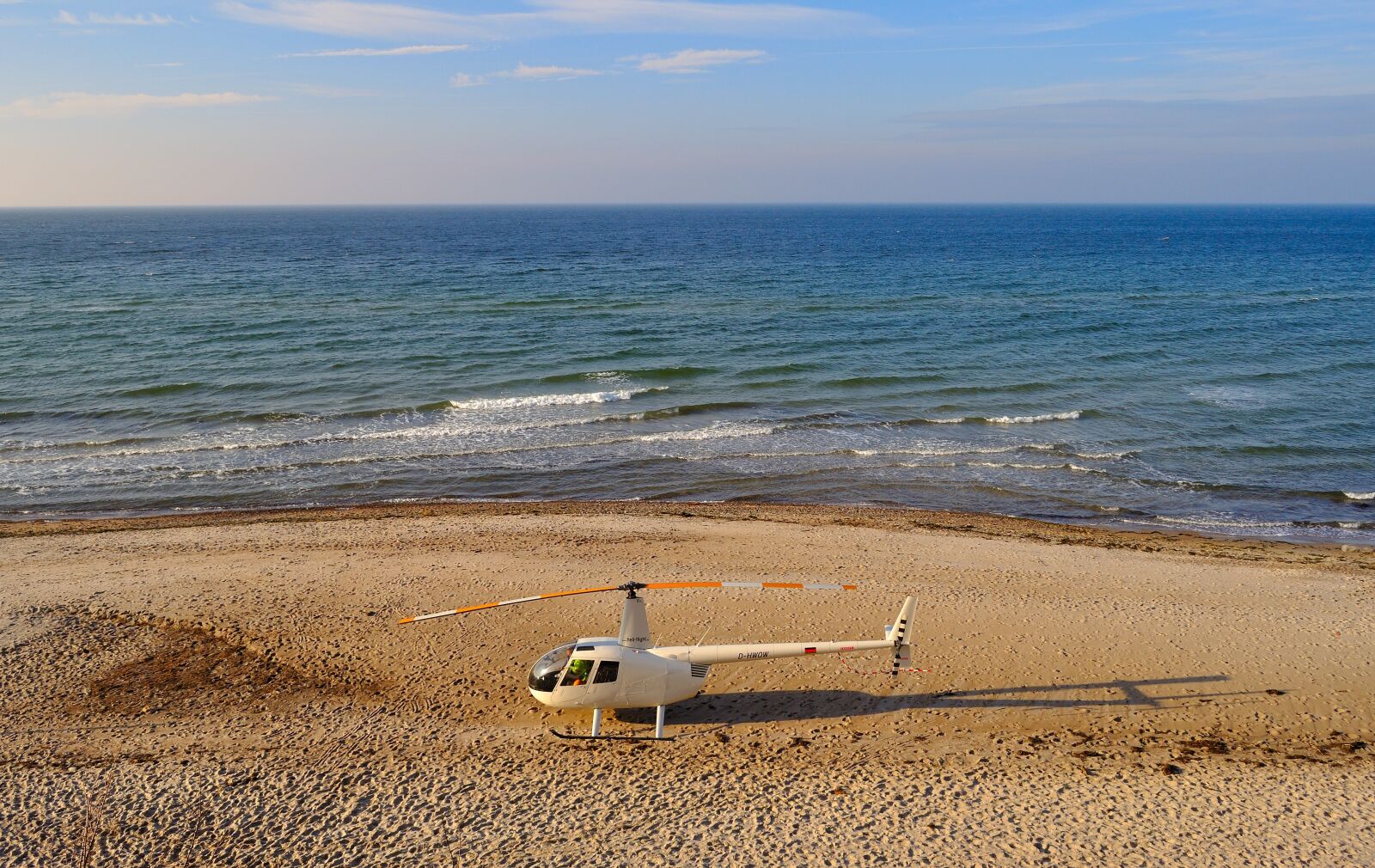 Nikon D5000 sample photo. Baltic sea, helicopter, beach photography