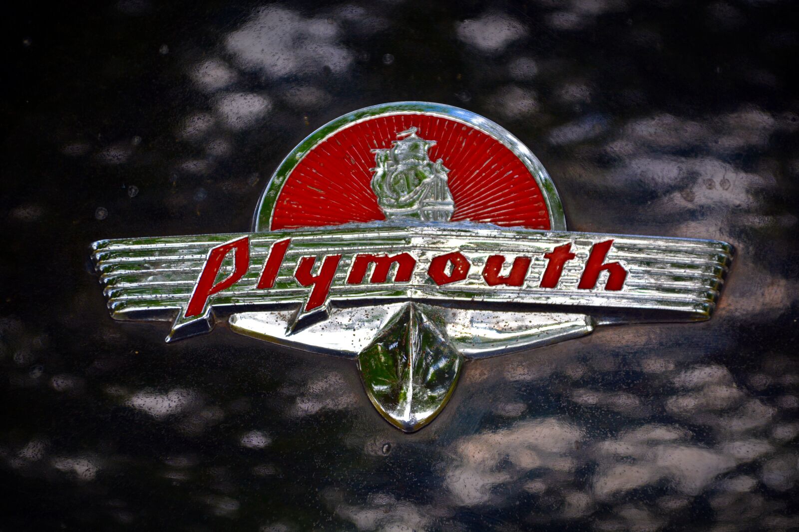 Nikon D5200 sample photo. Brand, symbol, playmouth photography