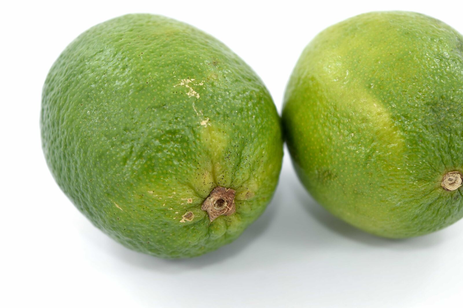 Nikon D5500 sample photo. Dark green, key lime photography