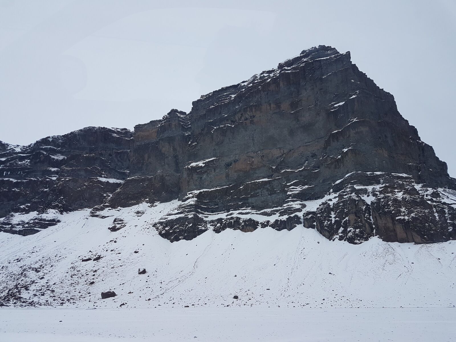 Samsung Galaxy S7 Edge sample photo. Iceland, snow, nature photography