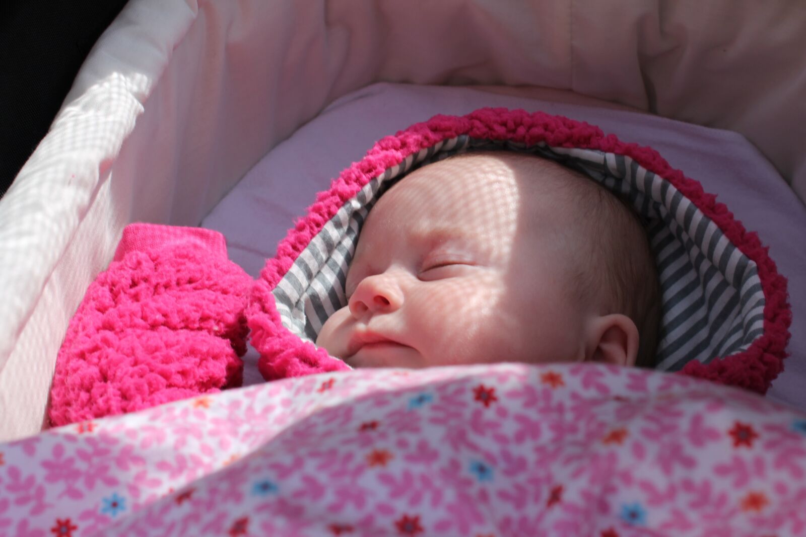 Canon EOS 1100D (EOS Rebel T3 / EOS Kiss X50) sample photo. Baby, girl, child photography