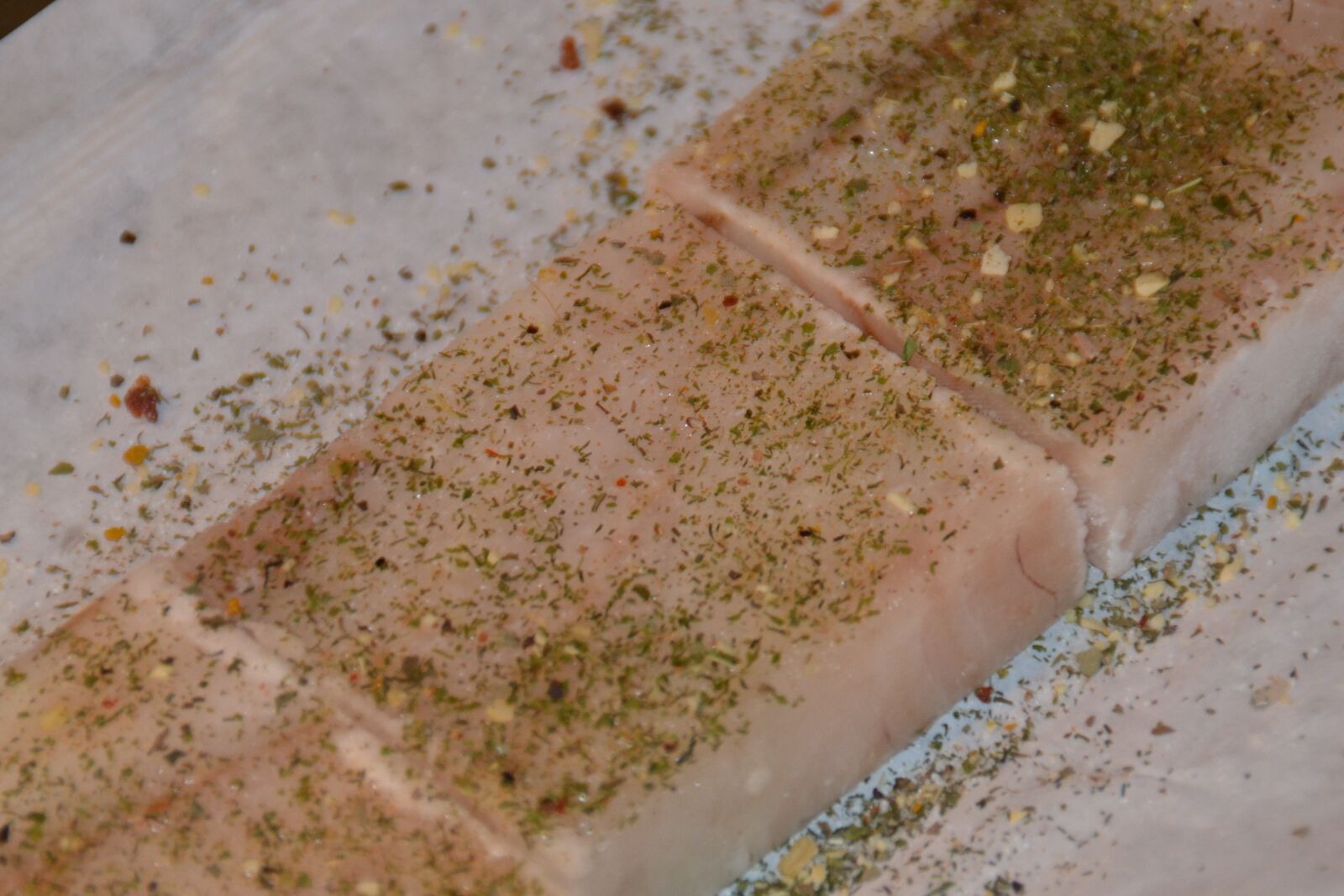 Nikon D3100 sample photo. Fish, eat photography