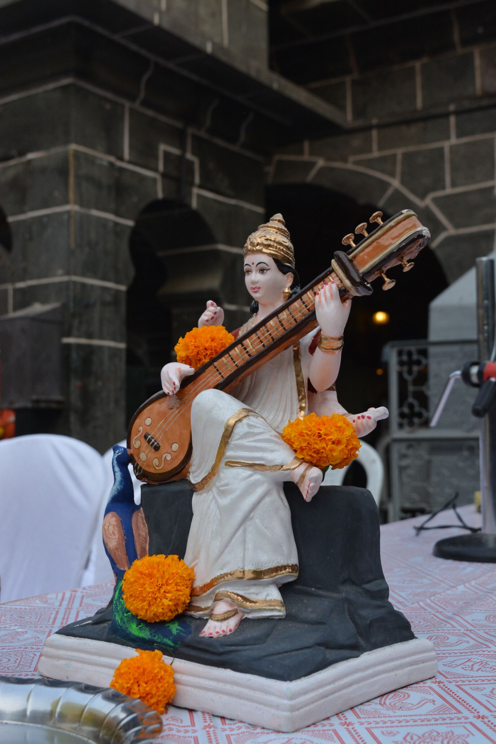Nikon D5200 sample photo. Saraswati, idol, goddess photography