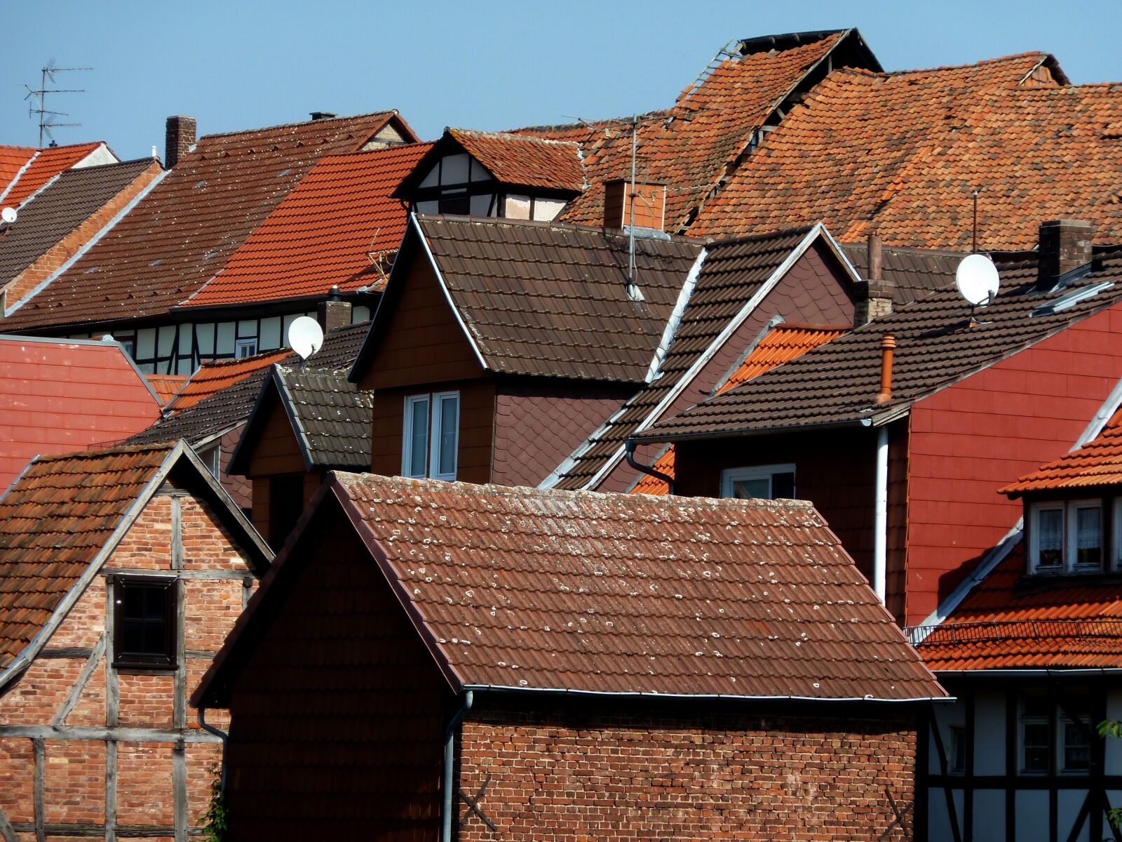 Panasonic Lumix DMC-ZS7 (Lumix DMC-TZ10) sample photo. Bad sooden-allendorf, roofs, houses photography