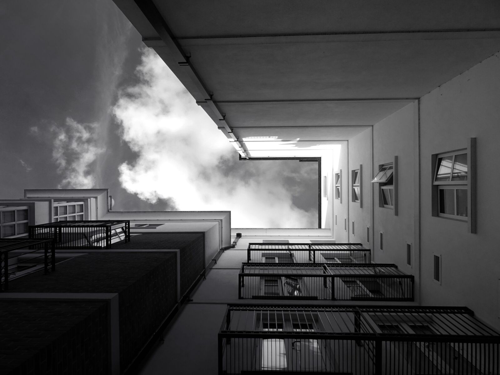 Sony DSC-HX60 sample photo. Apartment, architecture, building, city photography