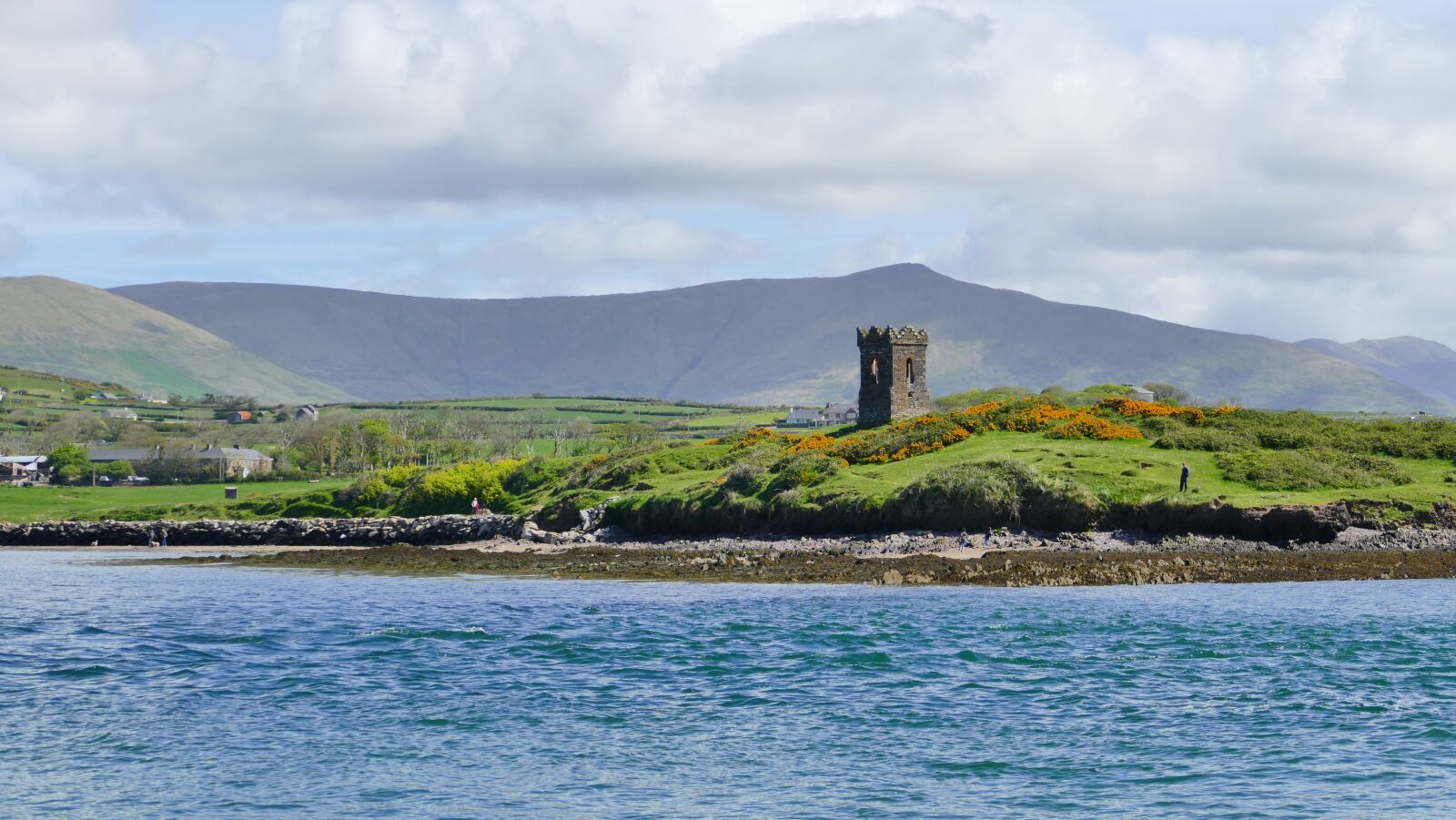 Panasonic Lumix DMC-FZ1000 sample photo. Dingle bay, ireland, landscape photography