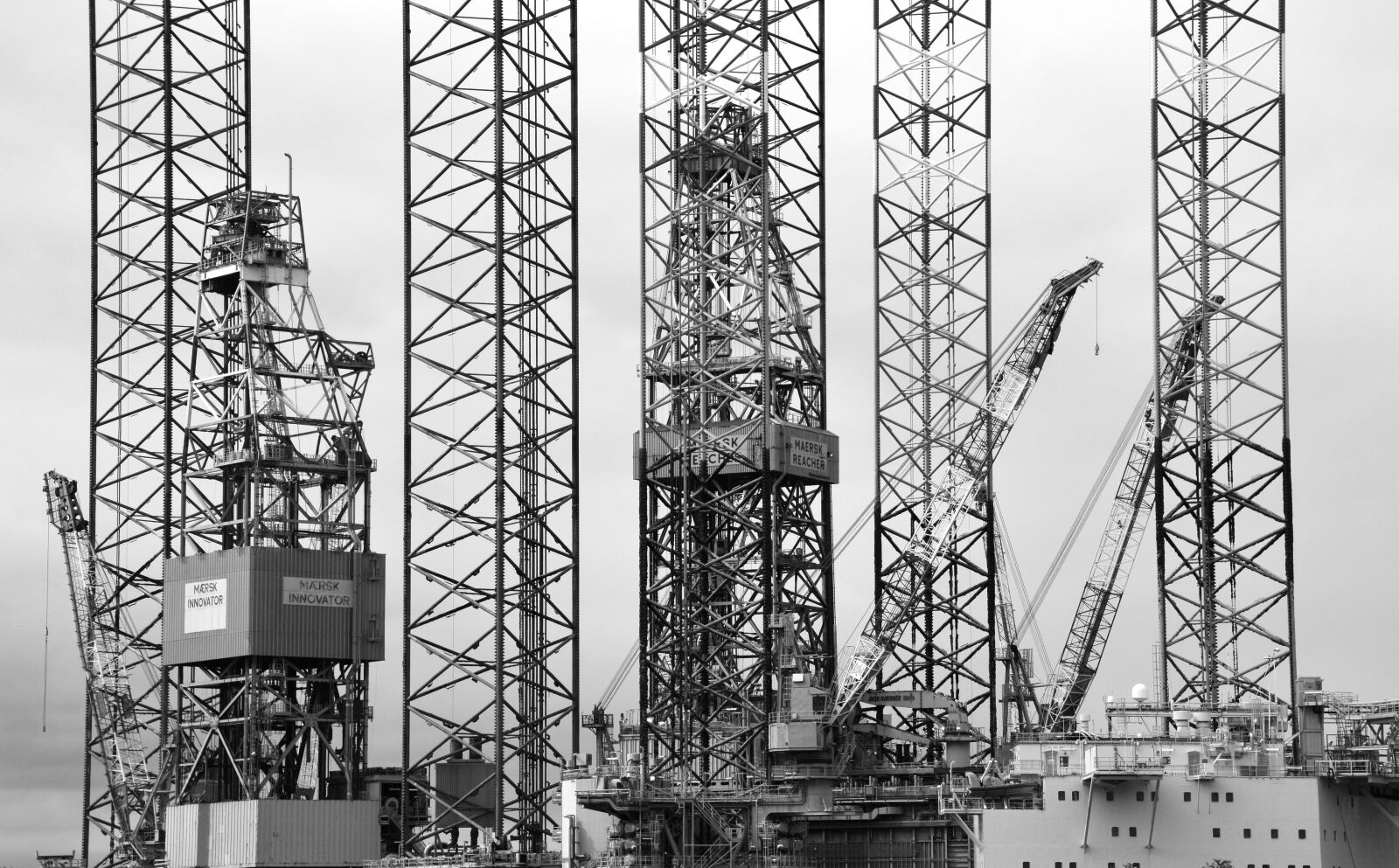 Nikon D3200 sample photo. Industry, technology, mechanical engineering photography