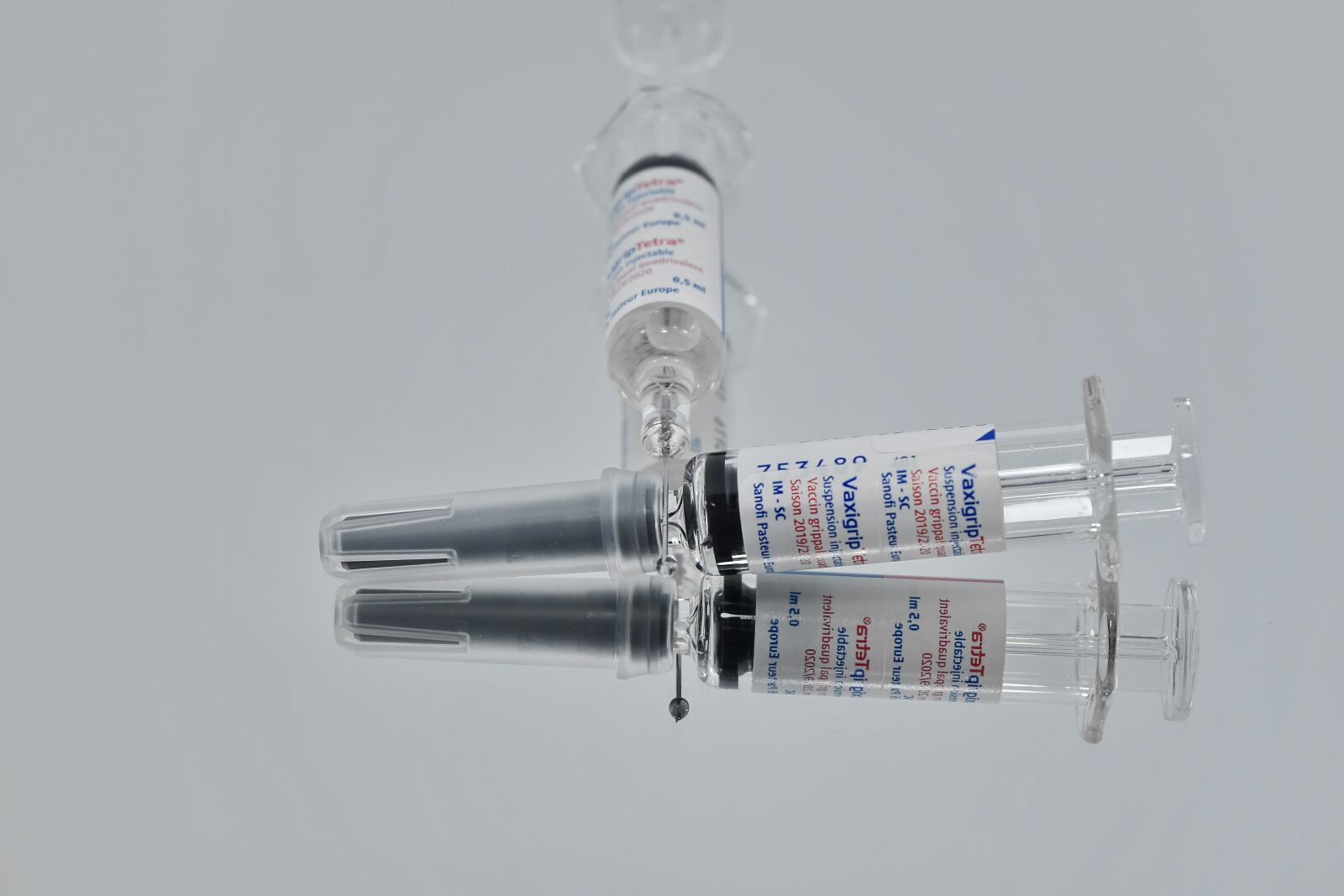 Nikon D5500 sample photo. Cure, influenza, injection, needle photography