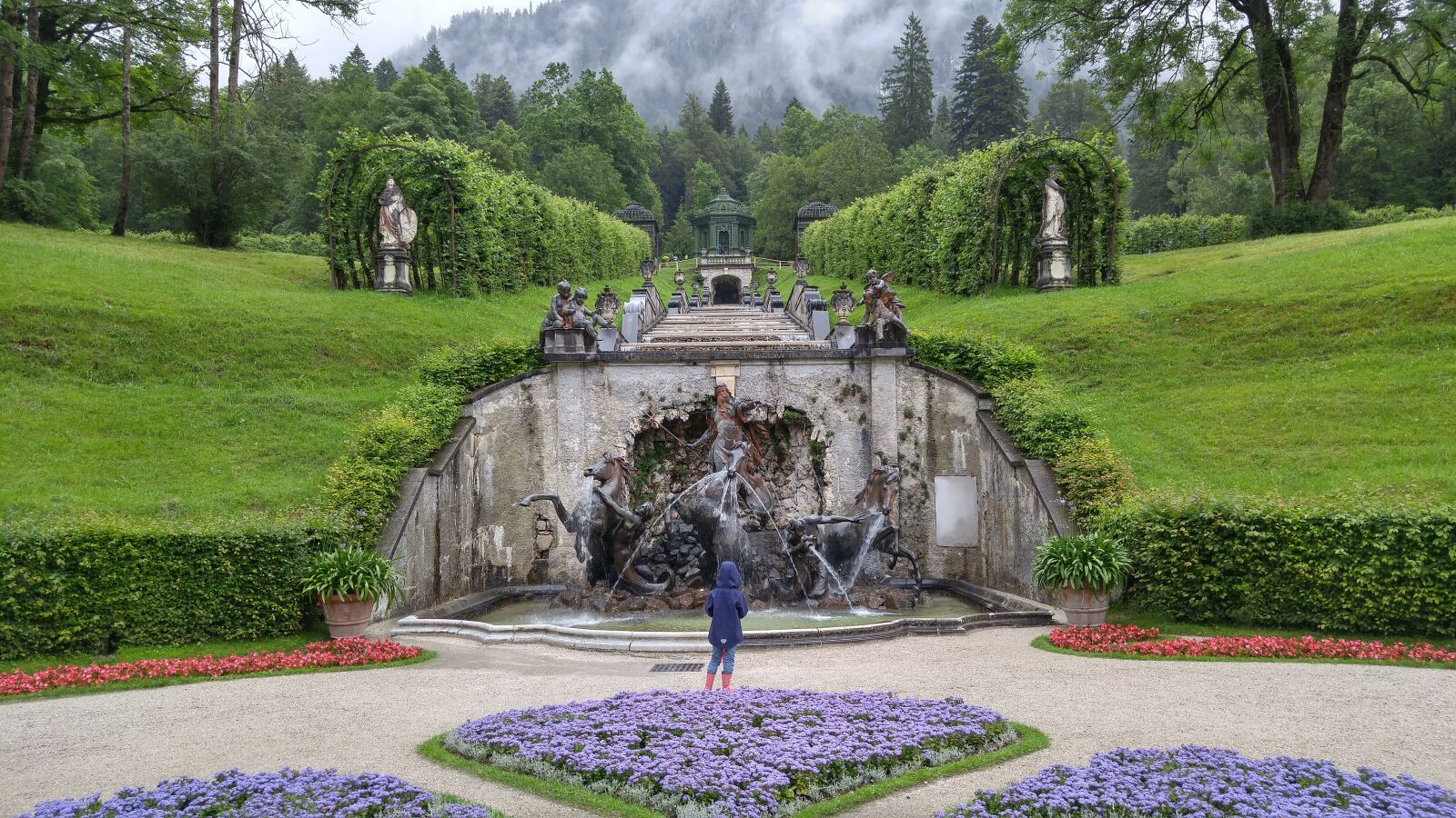 LG G4 sample photo. Germany, bavaria, king ludwig photography