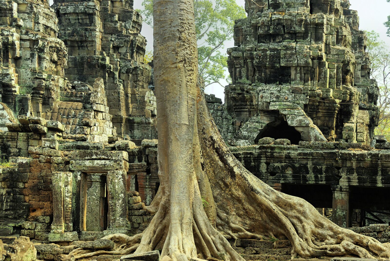 Pentax K200D sample photo. Cambodia, angkor, temple photography