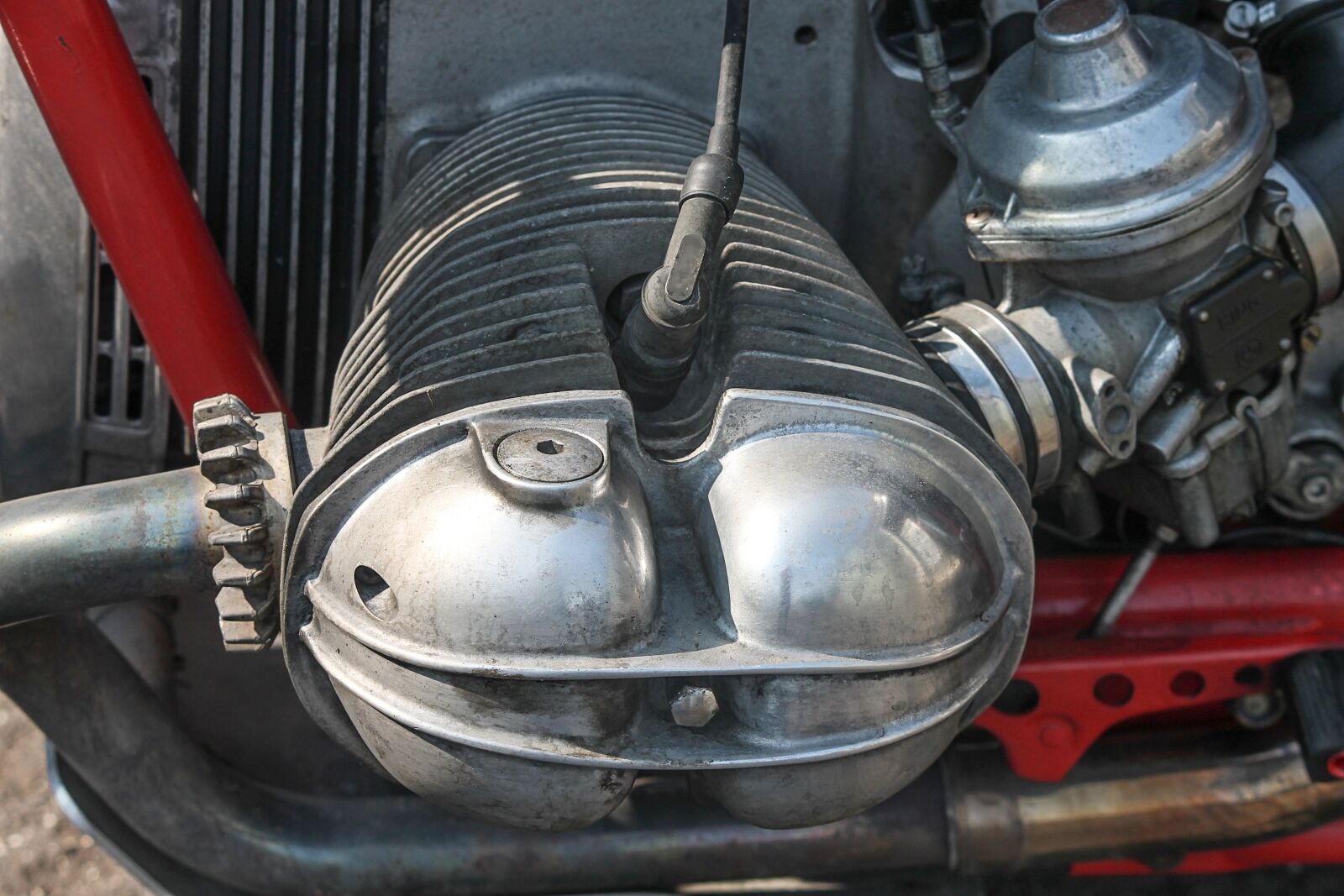 Canon EOS 1100D (EOS Rebel T3 / EOS Kiss X50) sample photo. Motor, motorcycle, boxer photography