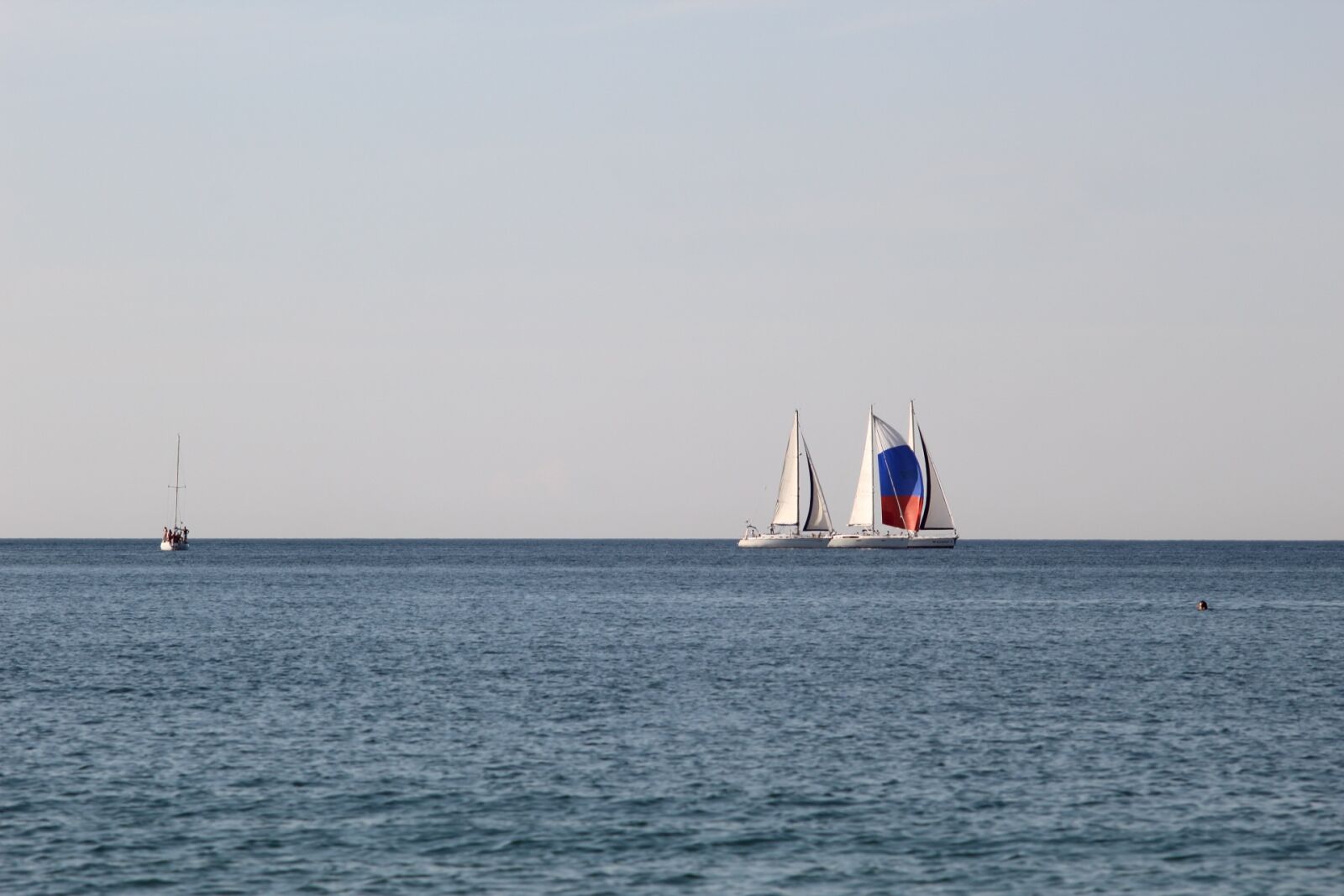 Canon EOS 1200D (EOS Rebel T5 / EOS Kiss X70 / EOS Hi) sample photo. Water, sea, sailboat photography