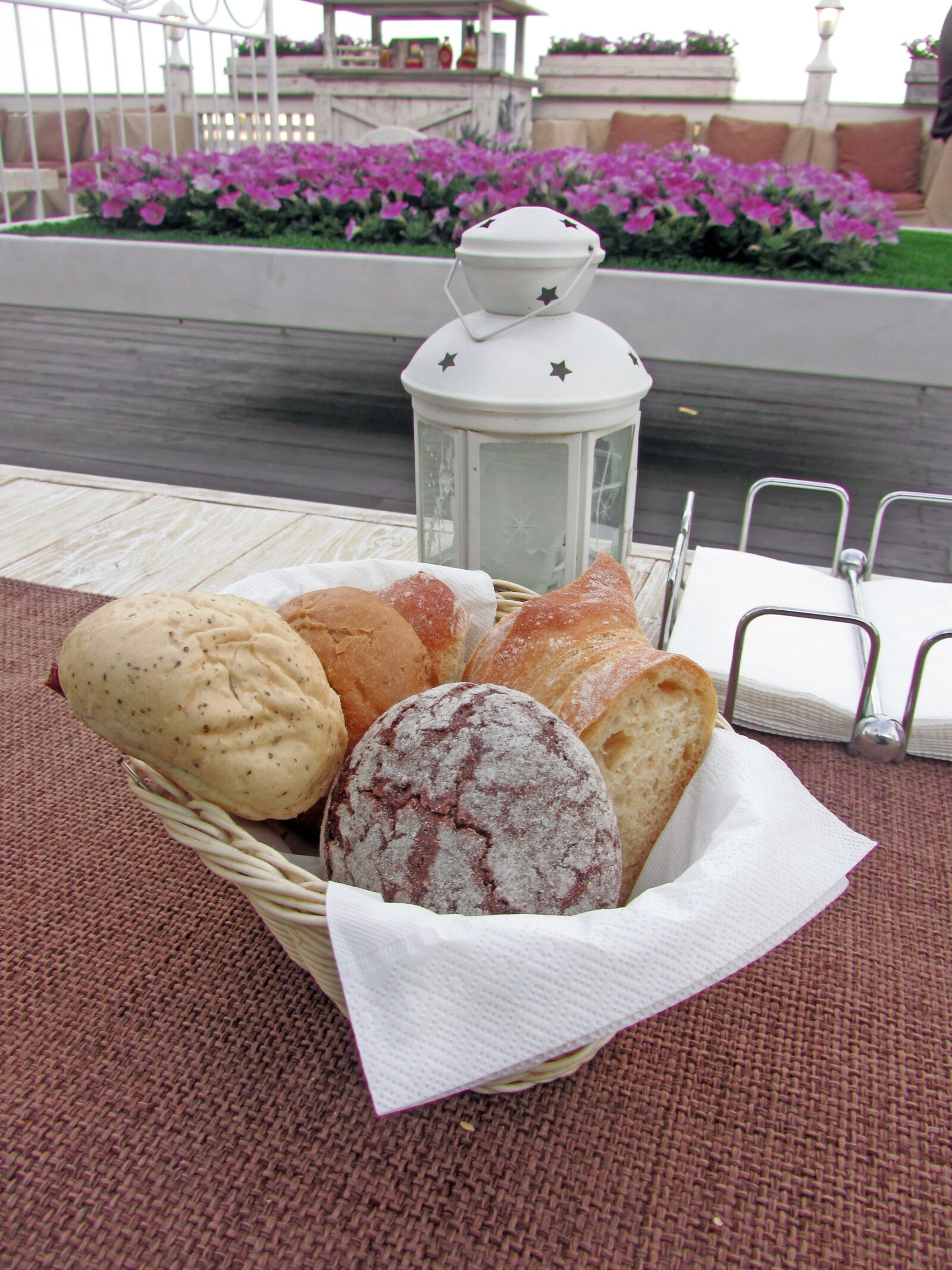 Canon PowerShot SX220 HS sample photo. Bread, food, bakery photography
