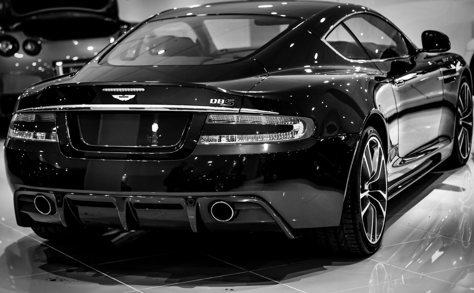 Canon EOS 70D + Canon EF 50mm F1.4 USM sample photo. Aston martin dbs, aston photography