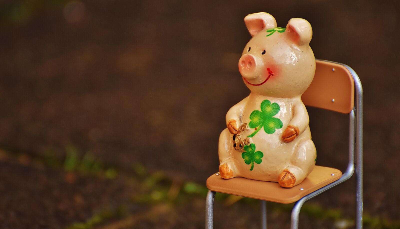 Nikon D7200 sample photo. Lucky pig, figure, luck photography