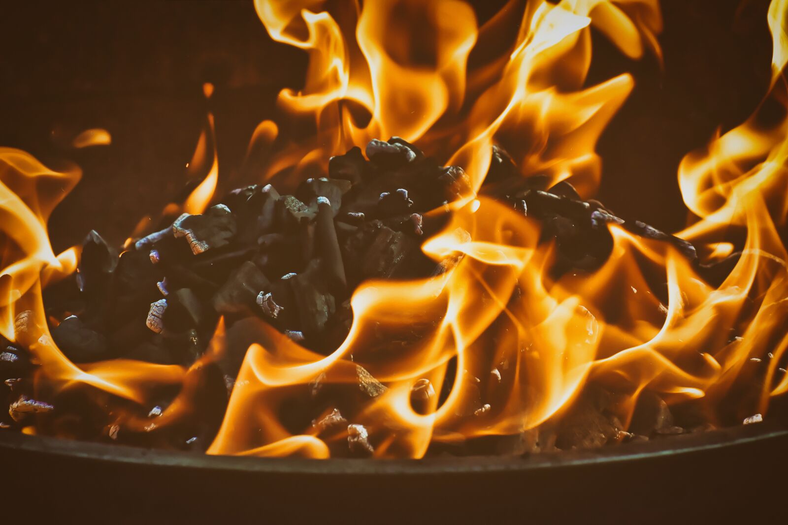 Nikon D7200 sample photo. Fire, flame, carbon photography