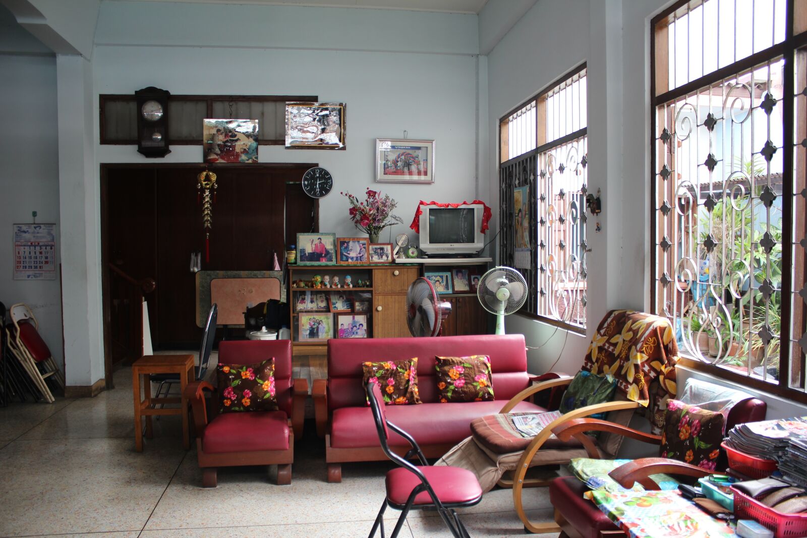 Canon EOS 600D (Rebel EOS T3i / EOS Kiss X5) sample photo. Interior, live, living room photography